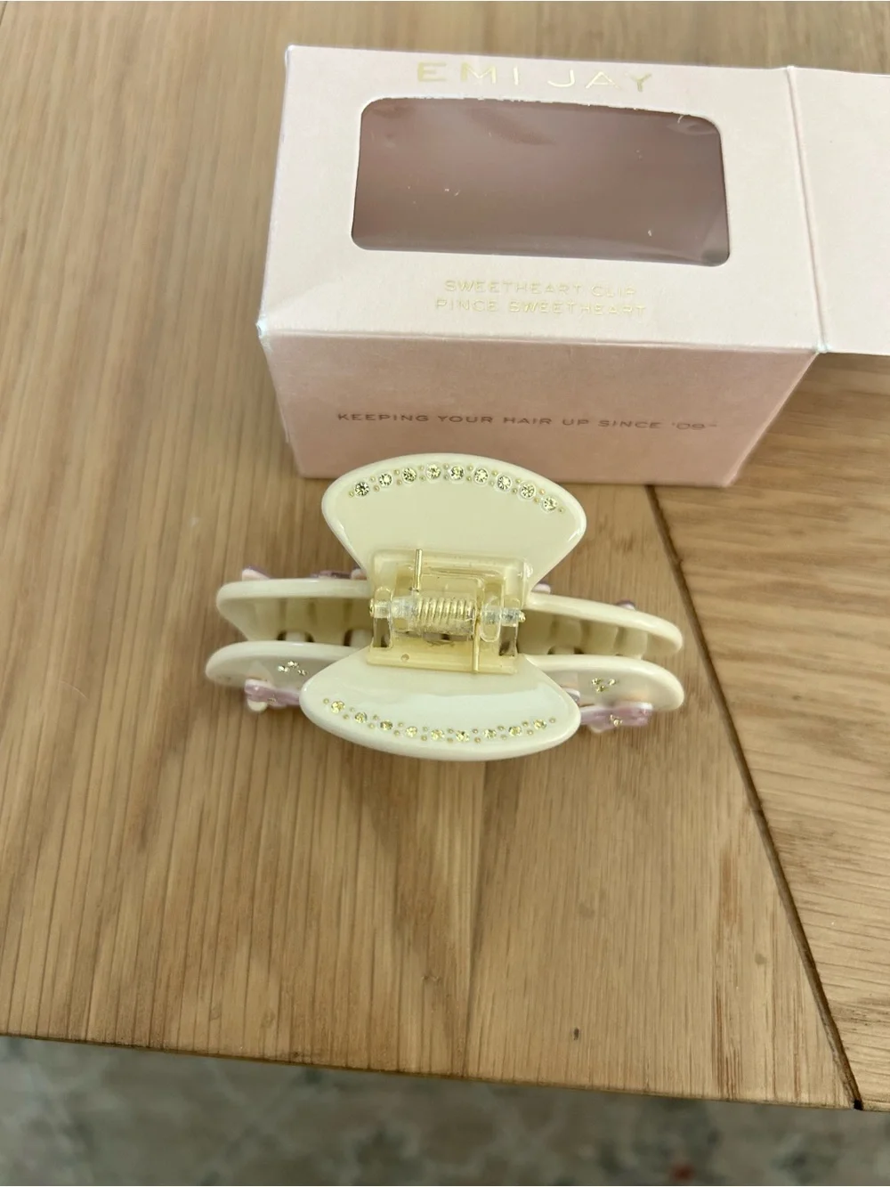 New Emi Jay Sweetheart Hair Claw Clip in Pink Angel Food